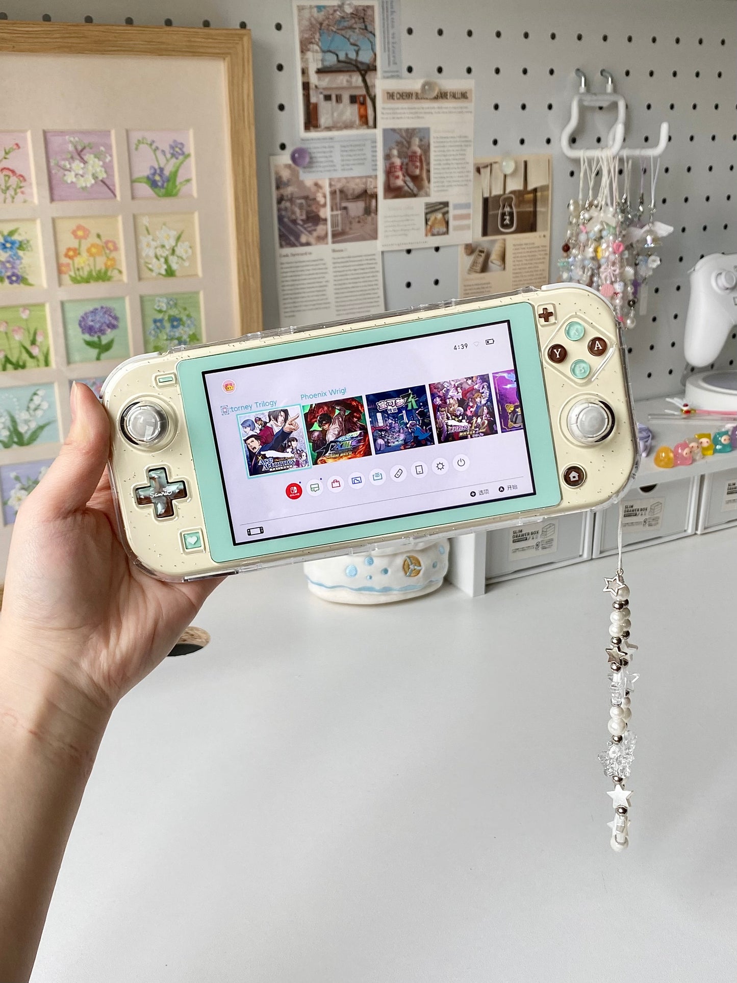 Custom Switch Lite – Vanilla Mint Chocolate (Vintage Edition)
