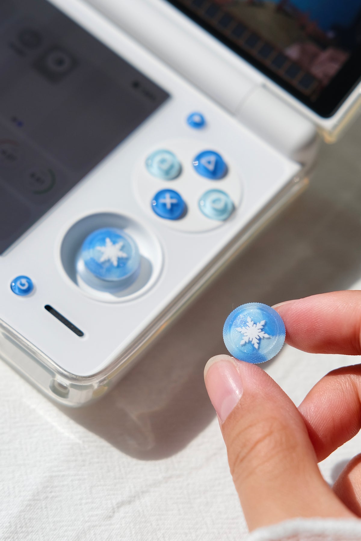Ice Blue Snowflake Buttons & Thumbstick Caps for AYN Thor